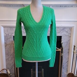 Ralph Lauren Kelly Green V-Neck Sweater 💯 Cashmere
